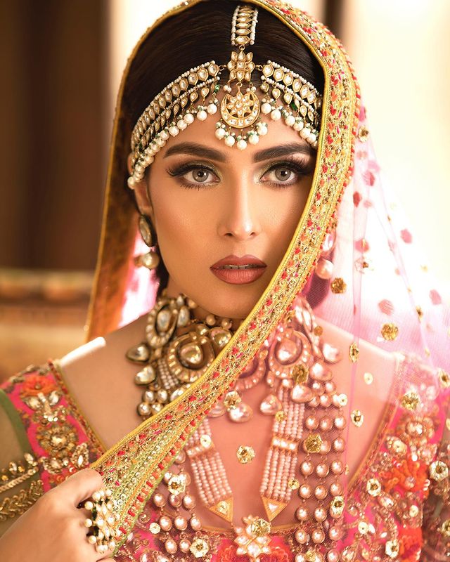 Ayeza Khan Looks Regal In Gorgeous Bridal Ensembles By Nomi Ansari