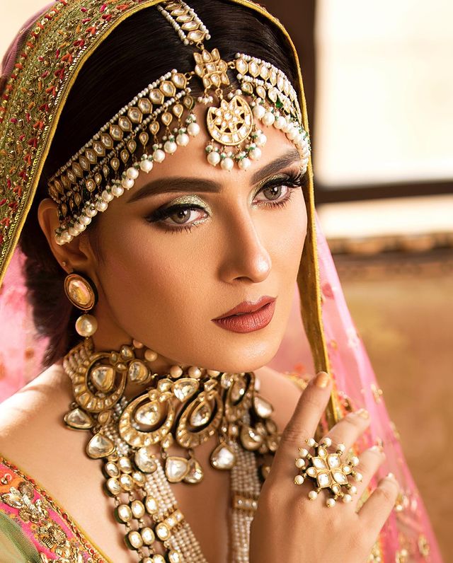 Ayeza Khan Looks Regal In Gorgeous Bridal Ensembles By Nomi Ansari