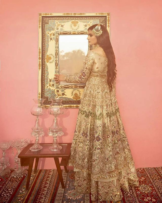 Hira Mani Looks Stellar In Bridal Ensembles By Ali Xeeshan