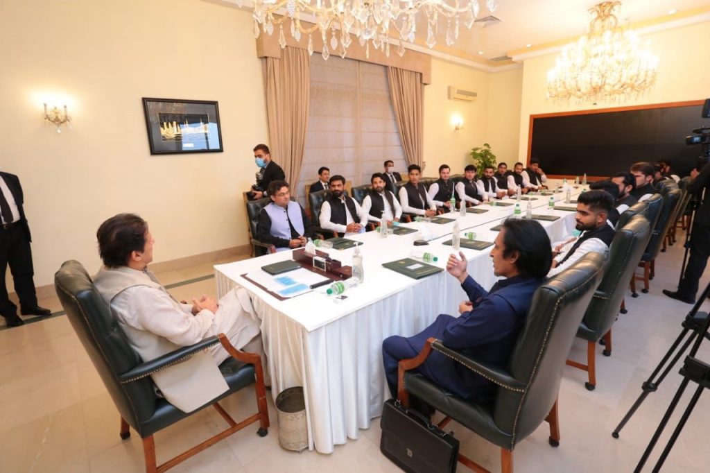 Pakistan's T20 World Cup Squad Meets Prime Minister Imran Khan