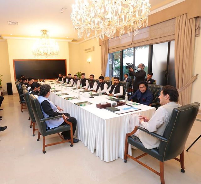 Pakistan's T20 World Cup Squad Meets Prime Minister Imran Khan