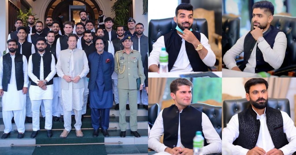 Pakistan's T20 World Cup Squad Meets Prime Minister Imran Khan