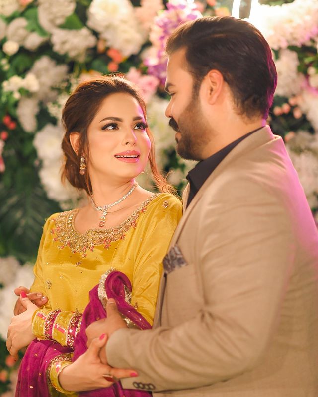 Sukynah Khan's Engagement- Beautiful HD Video And Pictures