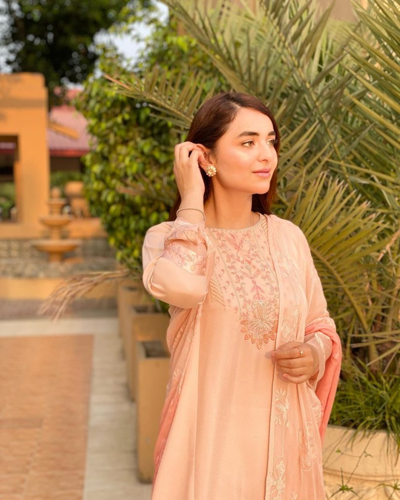 Alluring Latest Clicks Of Yumna Zaidi