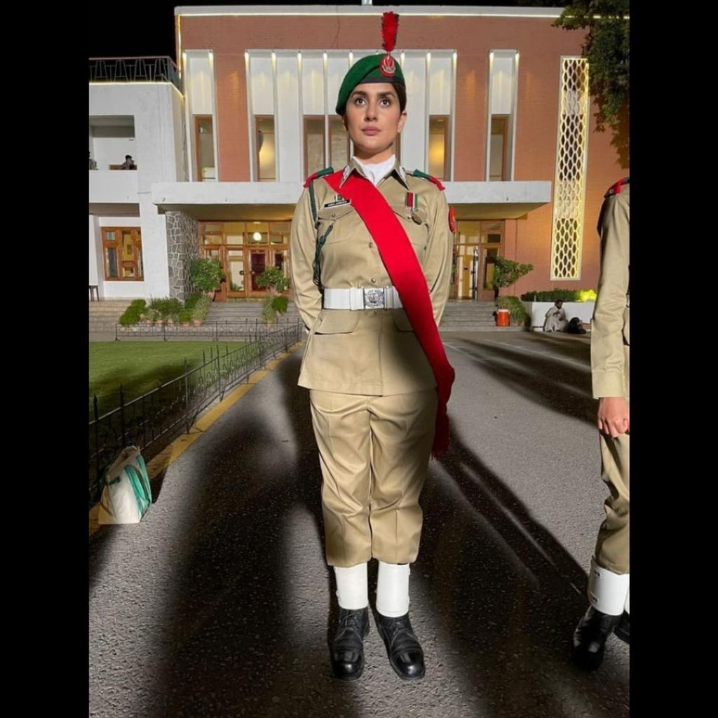 Famous Pakistani Actresses Gracefully Donning Uniform