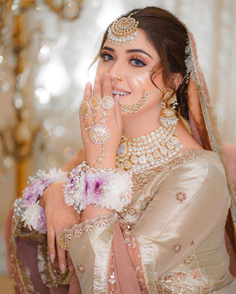 Kanwal Aftab Flaunts Timeless Beauty In Her Latest Bridal Shoot