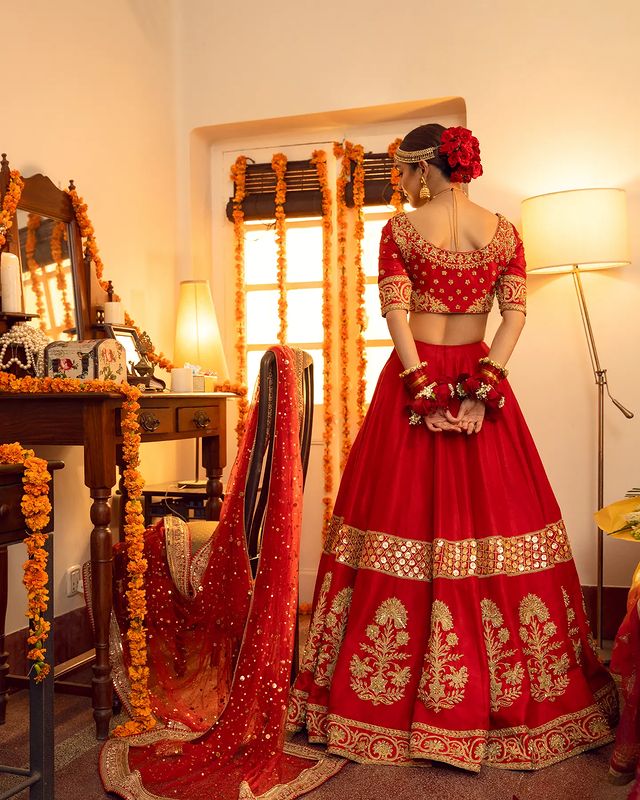 Maya Ali Looks Regal In A Gorgeous Red Bridal Ensemble