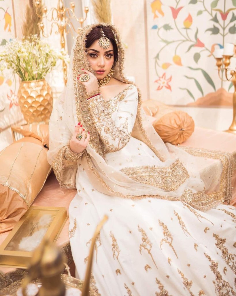 Charming Pictures Of Muneeb Butt And Alizeh Shah From Their Latest Shoot