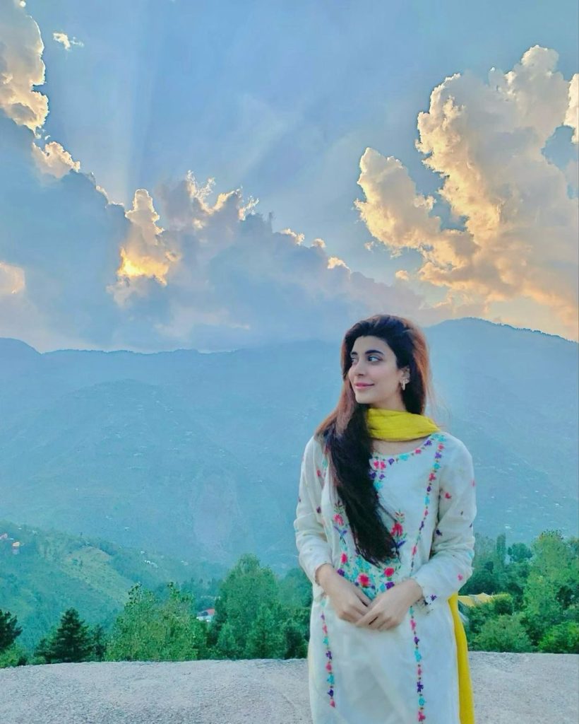 Urwa Hocane's Visit To KPK Pakistan - Beautiful Pictures