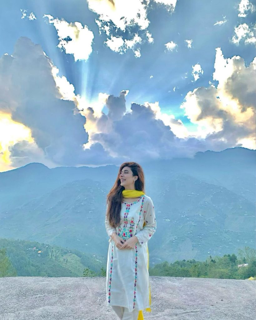 Urwa Hocane's Visit To KPK Pakistan - Beautiful Pictures