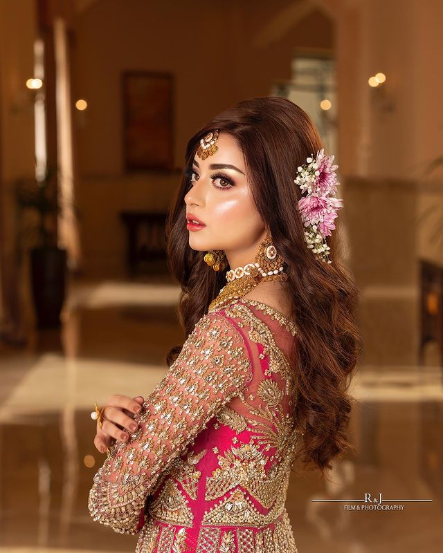 Alizeh Shah Looks Like A Fairytale Princess In Pink Bridal Ensemble