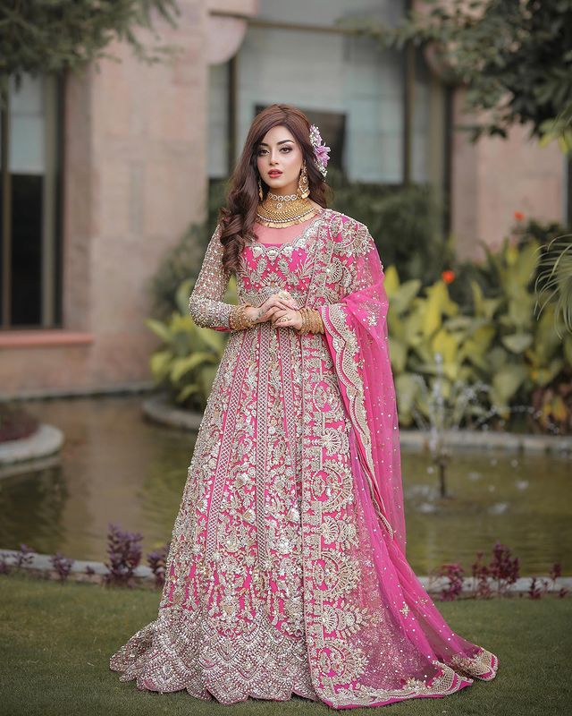 Alizeh Shah Looks Like A Fairytale Princess In Pink Bridal Ensemble