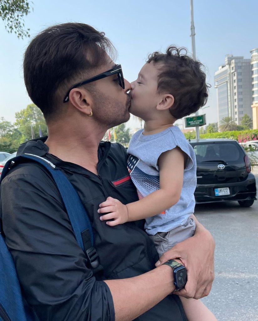 Faysal Quraishi Spotted In Islamabad With Family