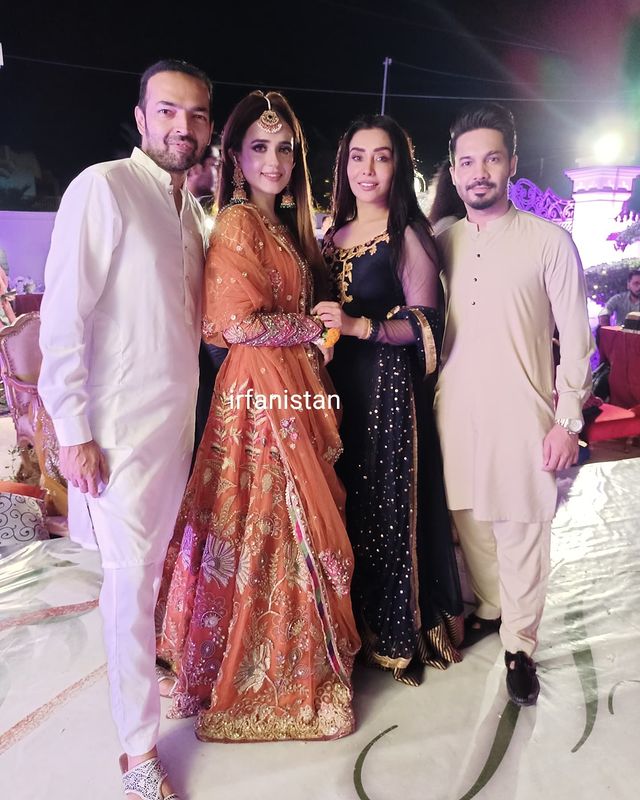 Kompal Iqbal's Mehndi Event-Exclusive Pictures