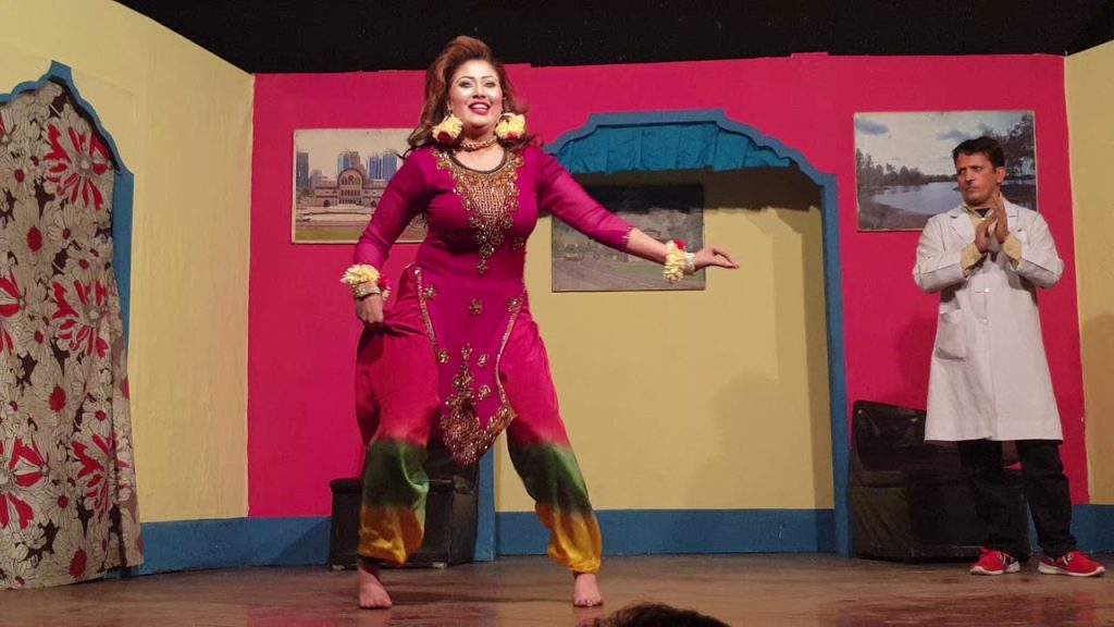 Naseem Vicky Addresses The Dance Culture In Theater