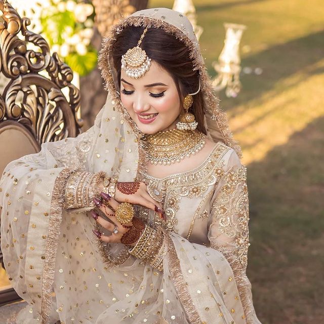 Rabeeca Khan Looks Stellar In Ivory Bridal Ensemble