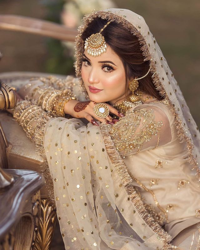 Rabeeca Khan Looks Stellar In Ivory Bridal Ensemble