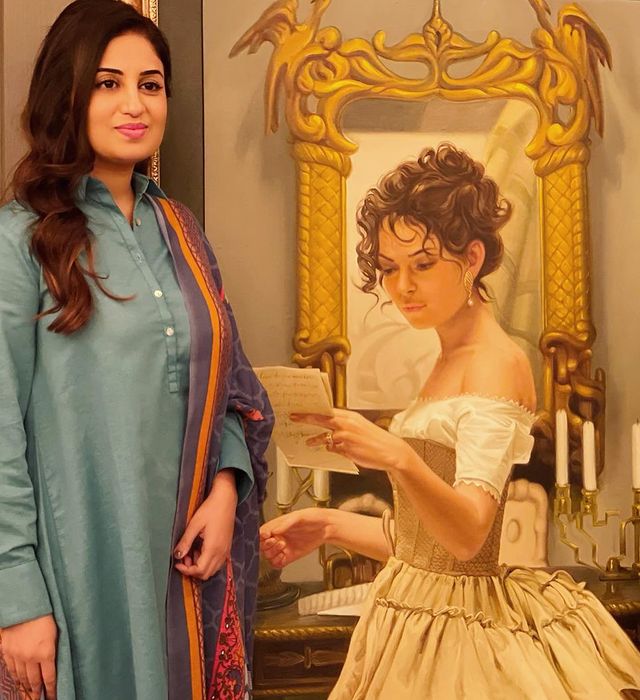 Rabi Pirzada's First Art Exhibition-Pictures And Videos