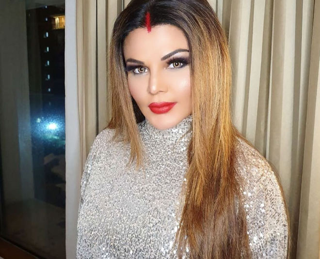 Public Reaction On Faysal Quraishi's Picture With Rakhi Sawant