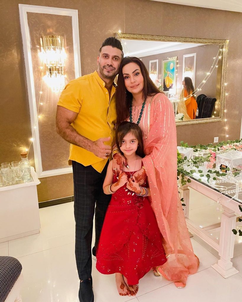 Sadia Imam Celebrating Eid-e-Zahra With Family