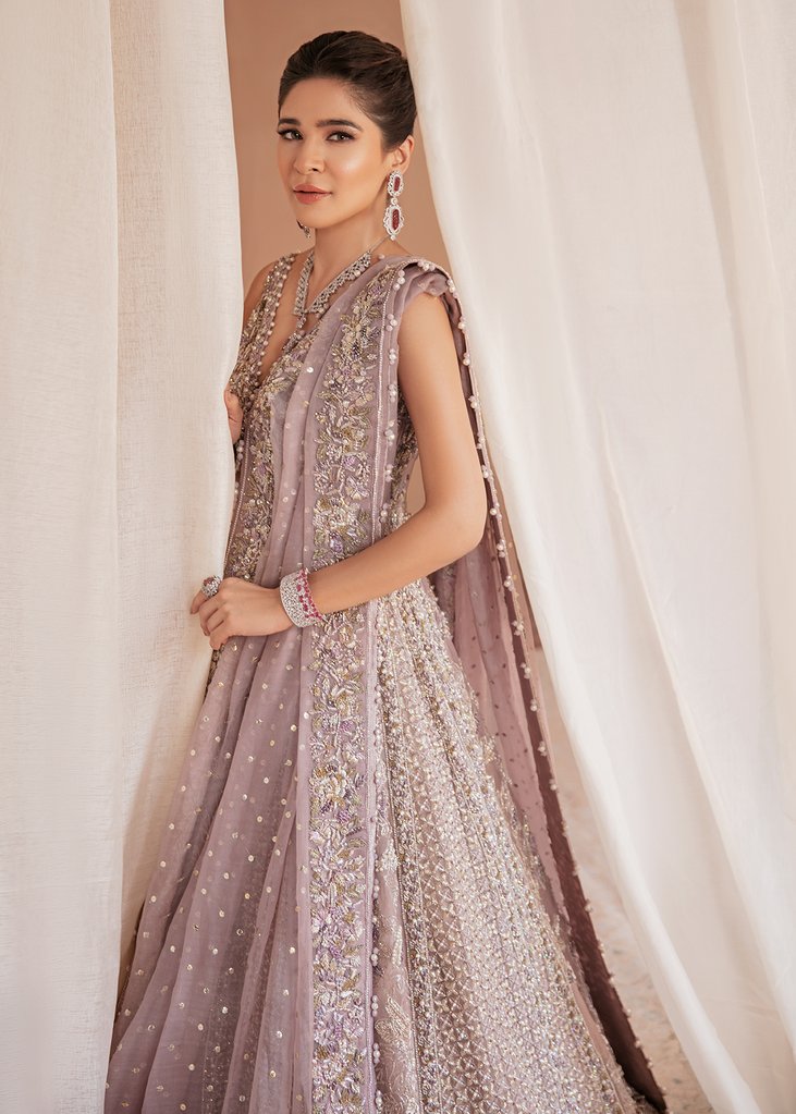 Saira Shakira's Bridal Couture Campaign 2021