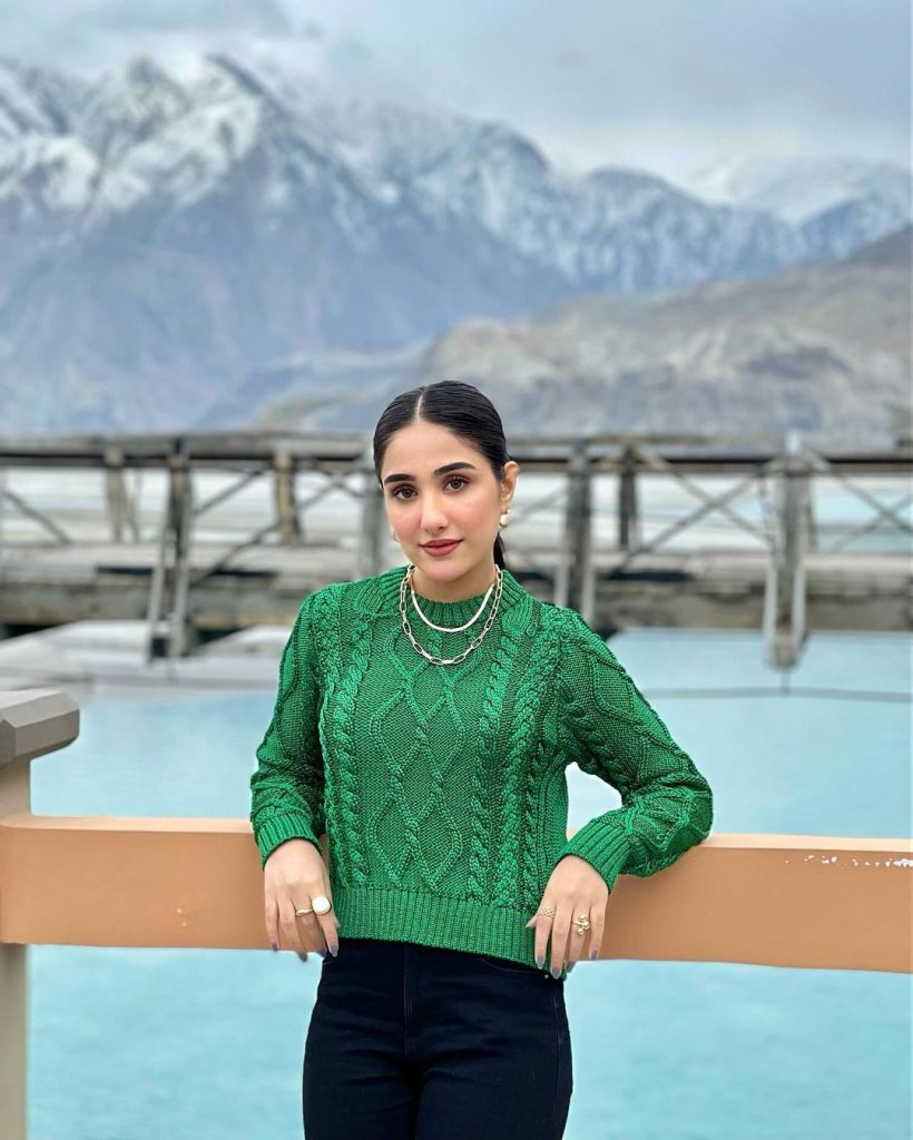 Aiza Awan Exploring Northern Areas Of Pakistan - Alluring Pictures