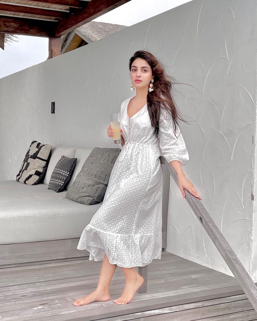 Anmol Baloch Makes A Style Statement In Her Recent Pictures