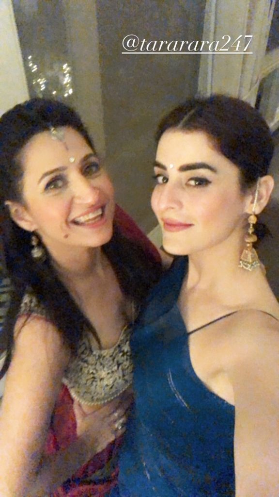 Pakistani Celebrities Celebrating Diwali