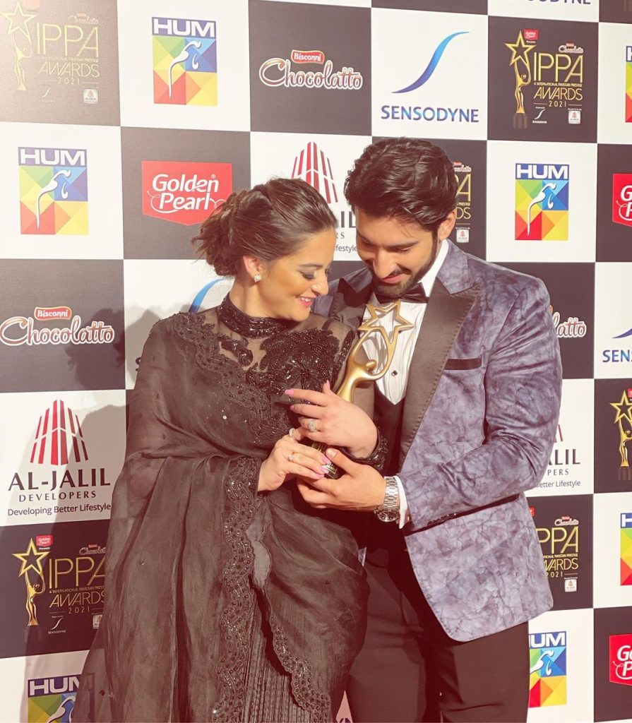 HD Portraits Of Aiman Khan And Muneeb Butt From IPPA Awards