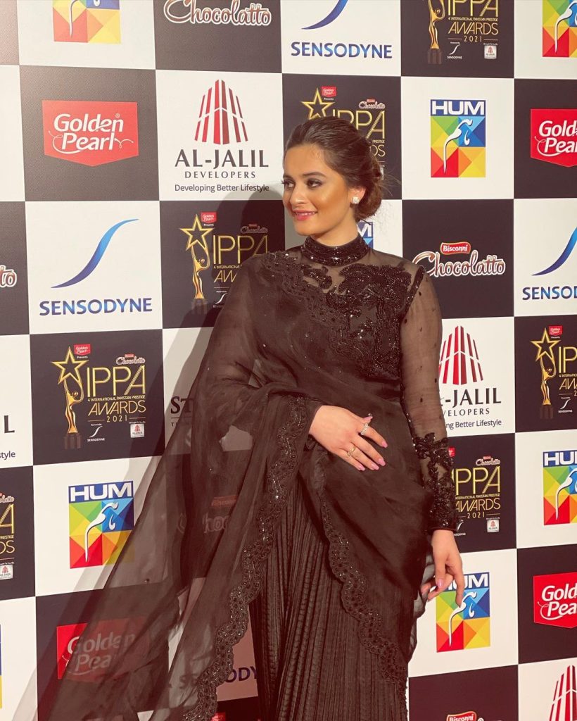 HD Portraits Of Aiman Khan And Muneeb Butt From IPPA Awards