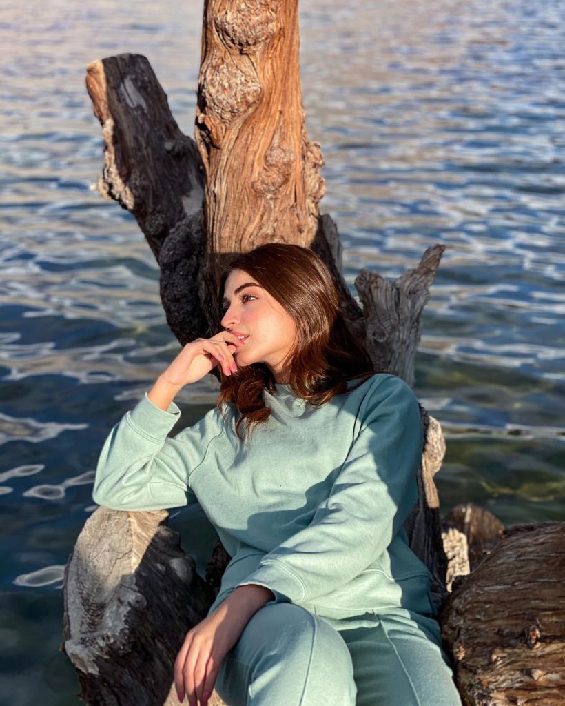 Kinza Hashmi Enjoys Nature In Skardu - Bewitching Pictures