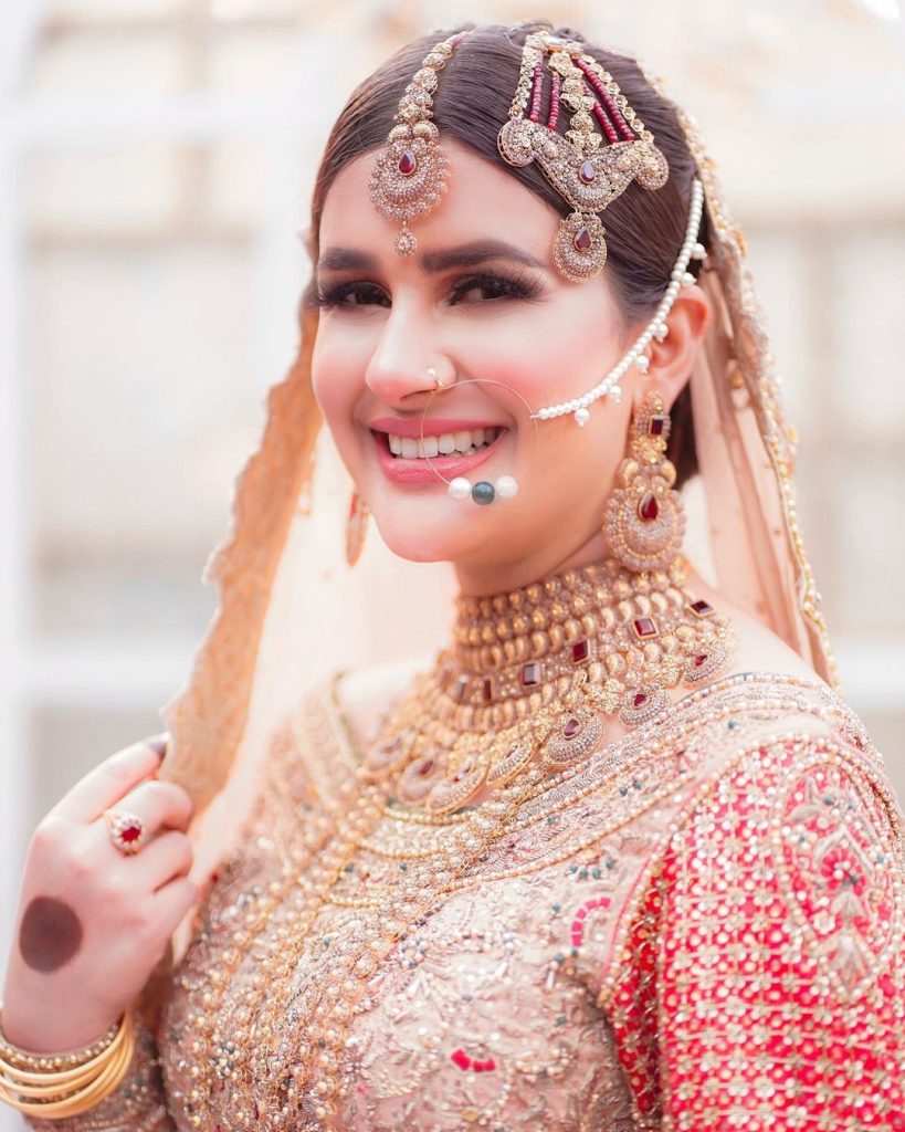 Kubra Khan Nails Traditional Charm In Her Latest Bridal Shoot