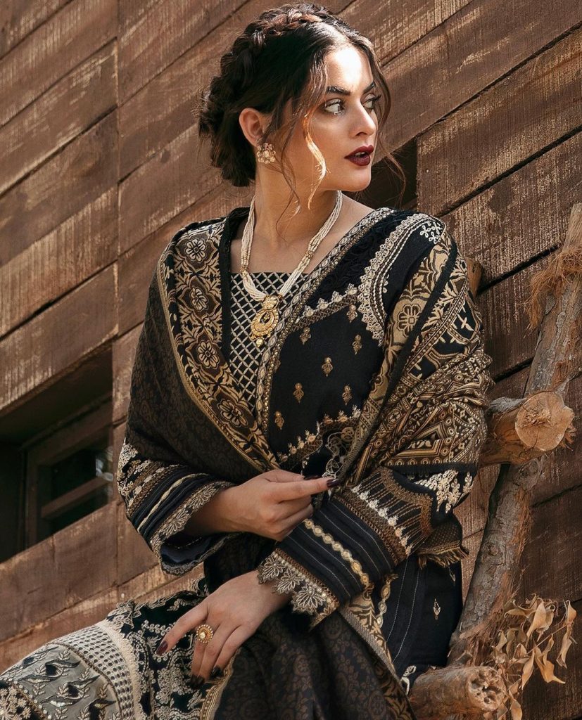 Qalamkar Latest Winter Collection'21 Featuring Minal Khan