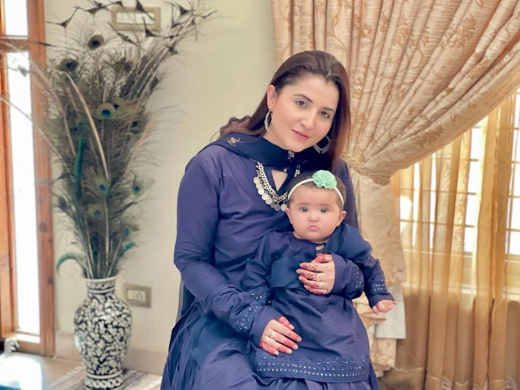 Anchor Neelum Yousaf Celebrates Daughter's First Birthday - Adorable Pictures