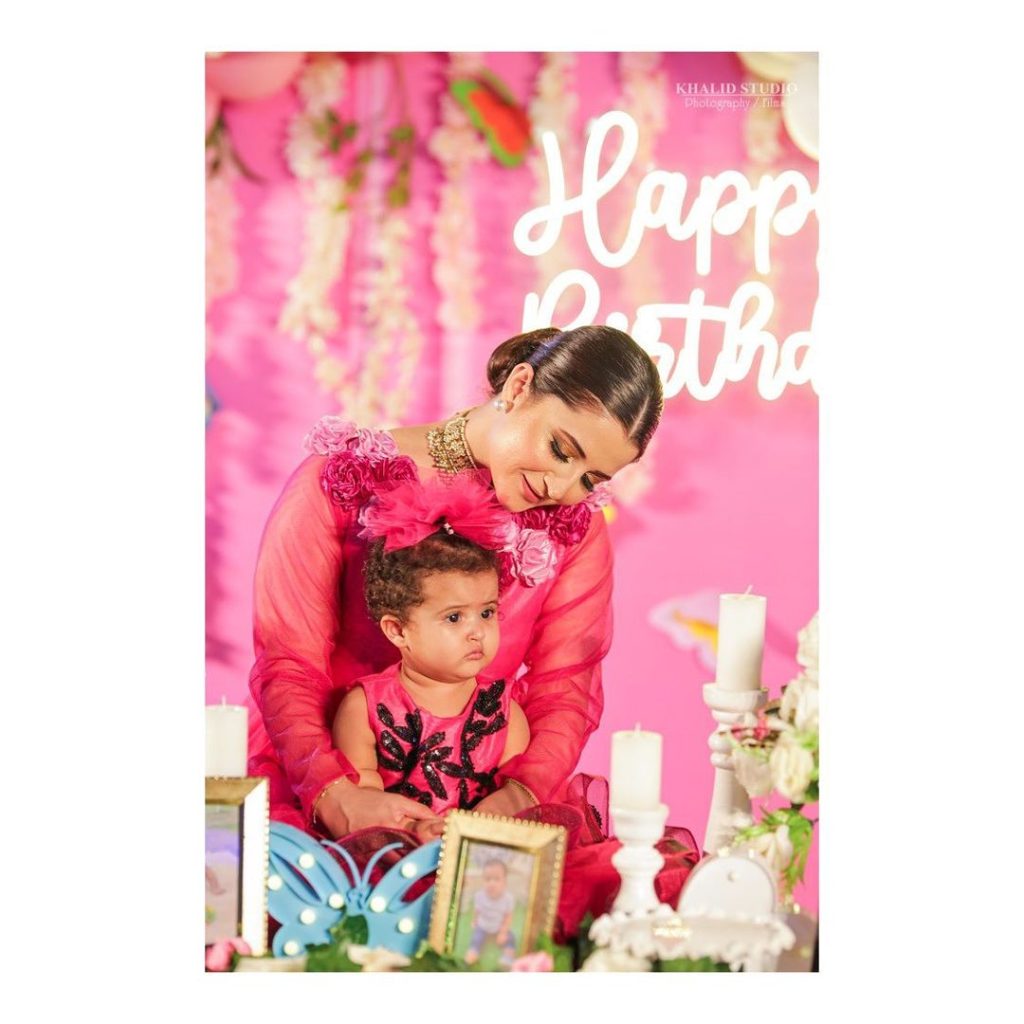 Anchor Neelum Yousaf Celebrates Daughter's First Birthday - Adorable Pictures