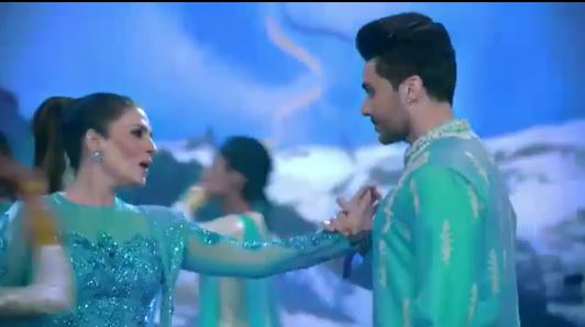 Resham And Ahsan Khan Colorful Dance Performance From LSA 2021