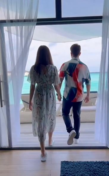 Shahveer Jafry And Ayesha In Maldives For Honeymoon