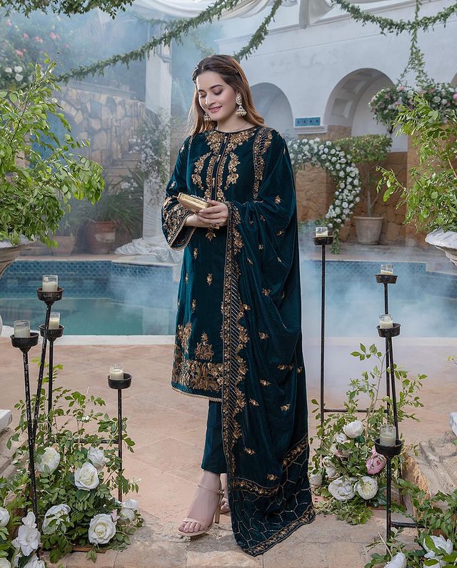 Aiman Khan Looks Ethreal In Winter Velvet Collection By Azure