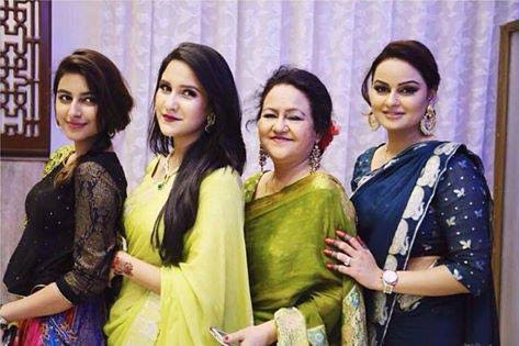 Actress Juvaria Abbasi And Anoushey Abbasi's Mother Passed Away