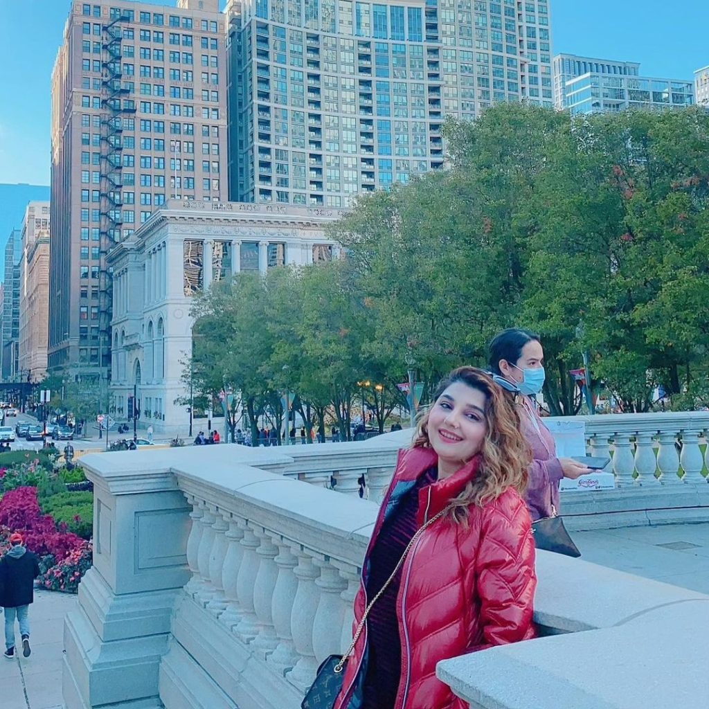 Javeria Saud Spending Some Blissful Time In Chicago
