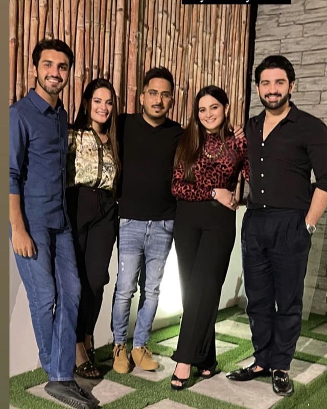 Minal Khan And Ahsan Mohsin Enjoying Weekend With Friends And Family