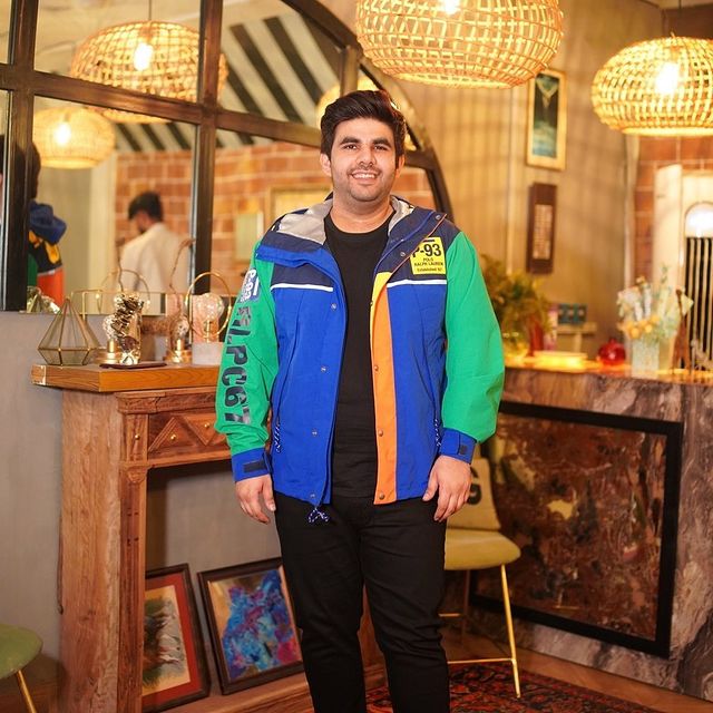 Celebrities Spotted At Momin Ali Munshi's Pre- Birthday Dinner