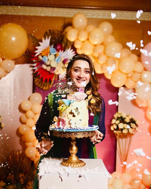 Glimpses From Momina Iqbal's Birthday Celebrations