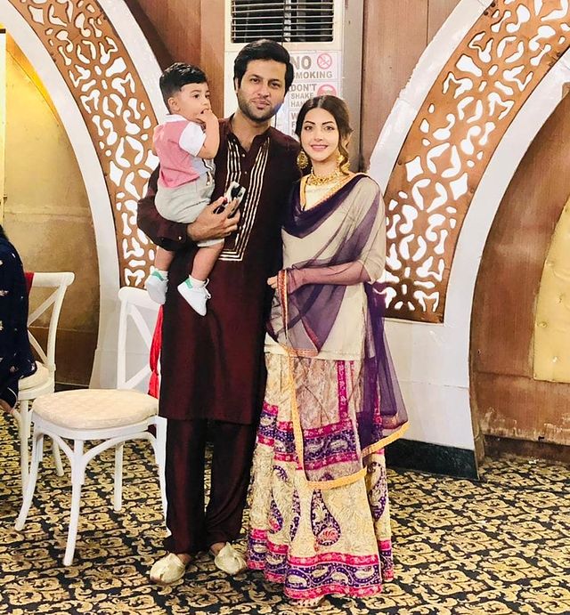 Moomal Khalid With Her Husband And Son- Adorable Pictures