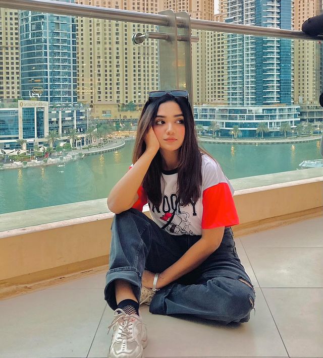 Tik Tok Star Romaisa Khan Exploring Dubai