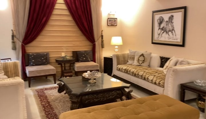 Shagufta Ejaz Gives An Exclusive Tour Of Her Lavish Home