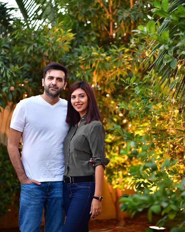 Sunita Marshall With Her Husband At A Friend's Birthday Party