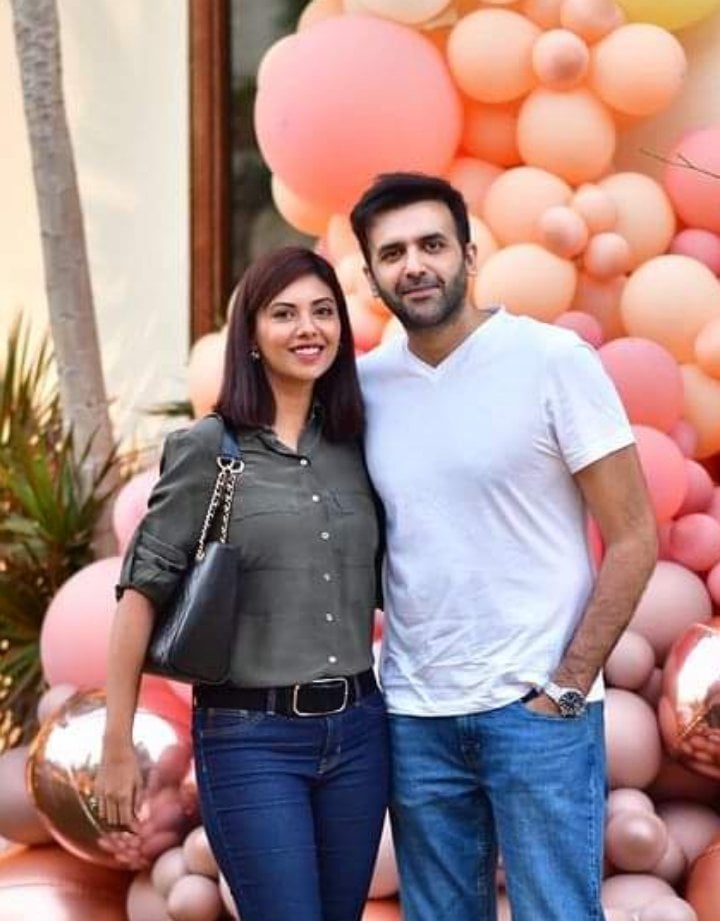 Sunita Marshall With Her Husband At A Friend's Birthday Party