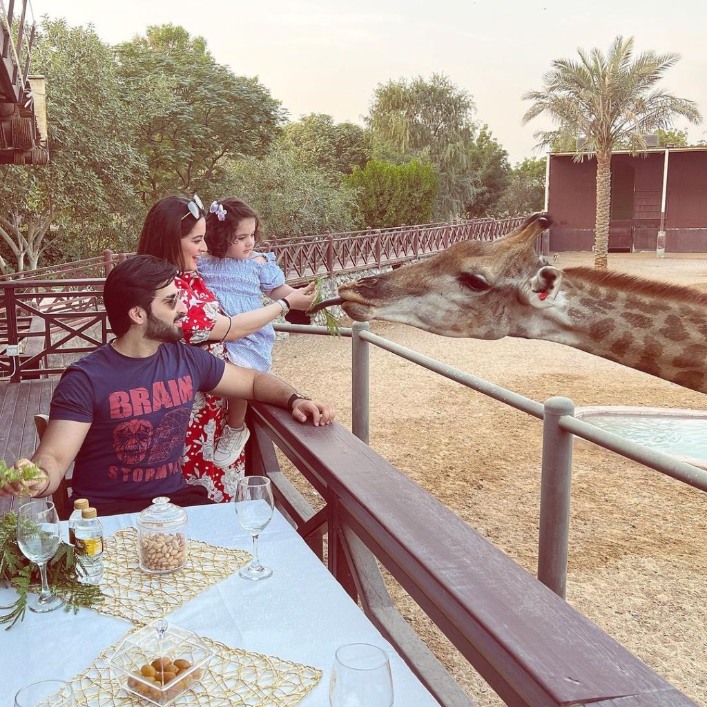 Aiman Khan & Muneeb Butt Having Some Family Time in Dubai