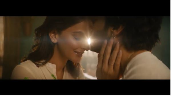 Fahad Mustafa And Saba Qamar's Sizzling Romance On Screen